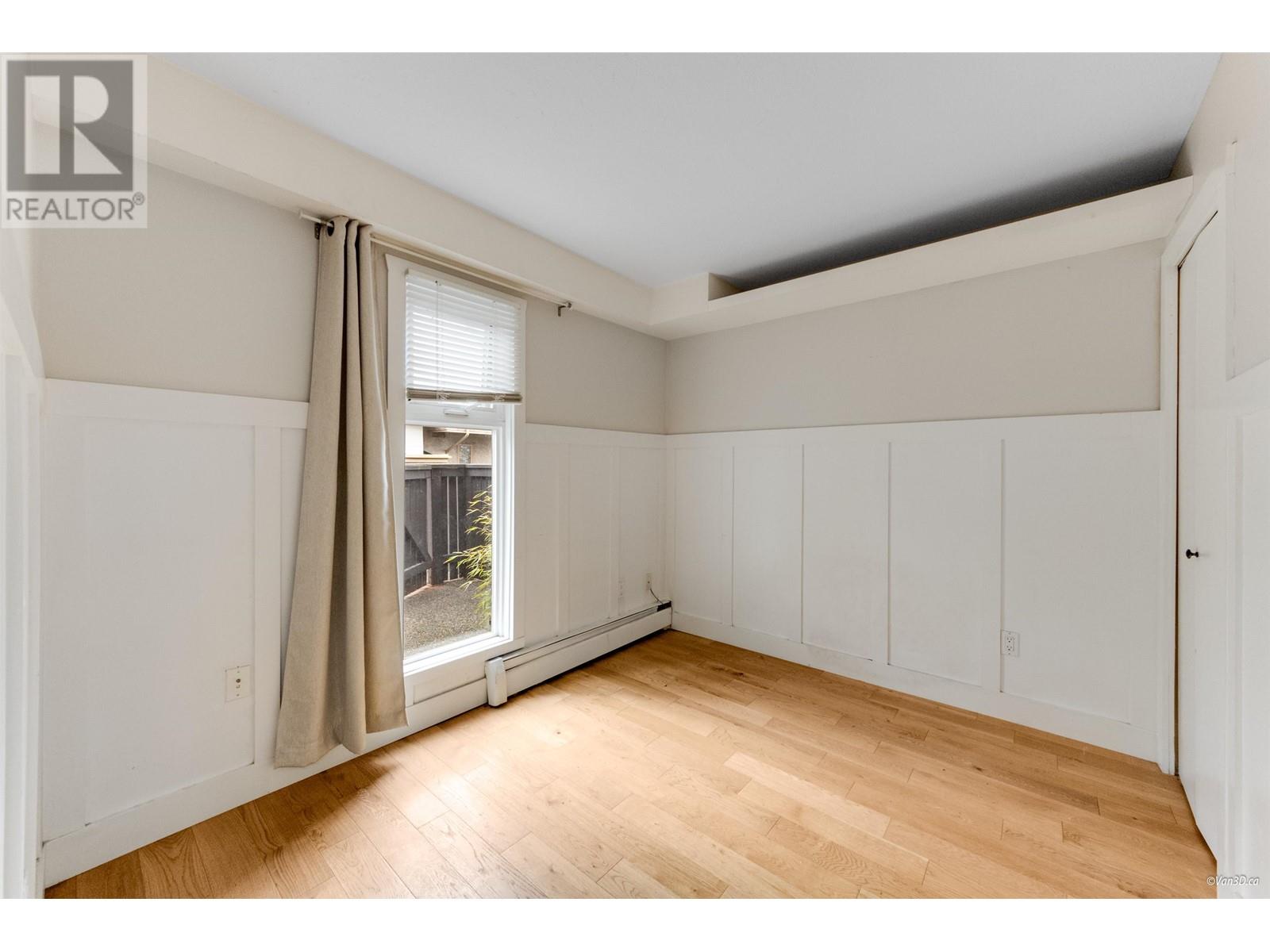 17 870 W 7th Avenue Property Photo 5