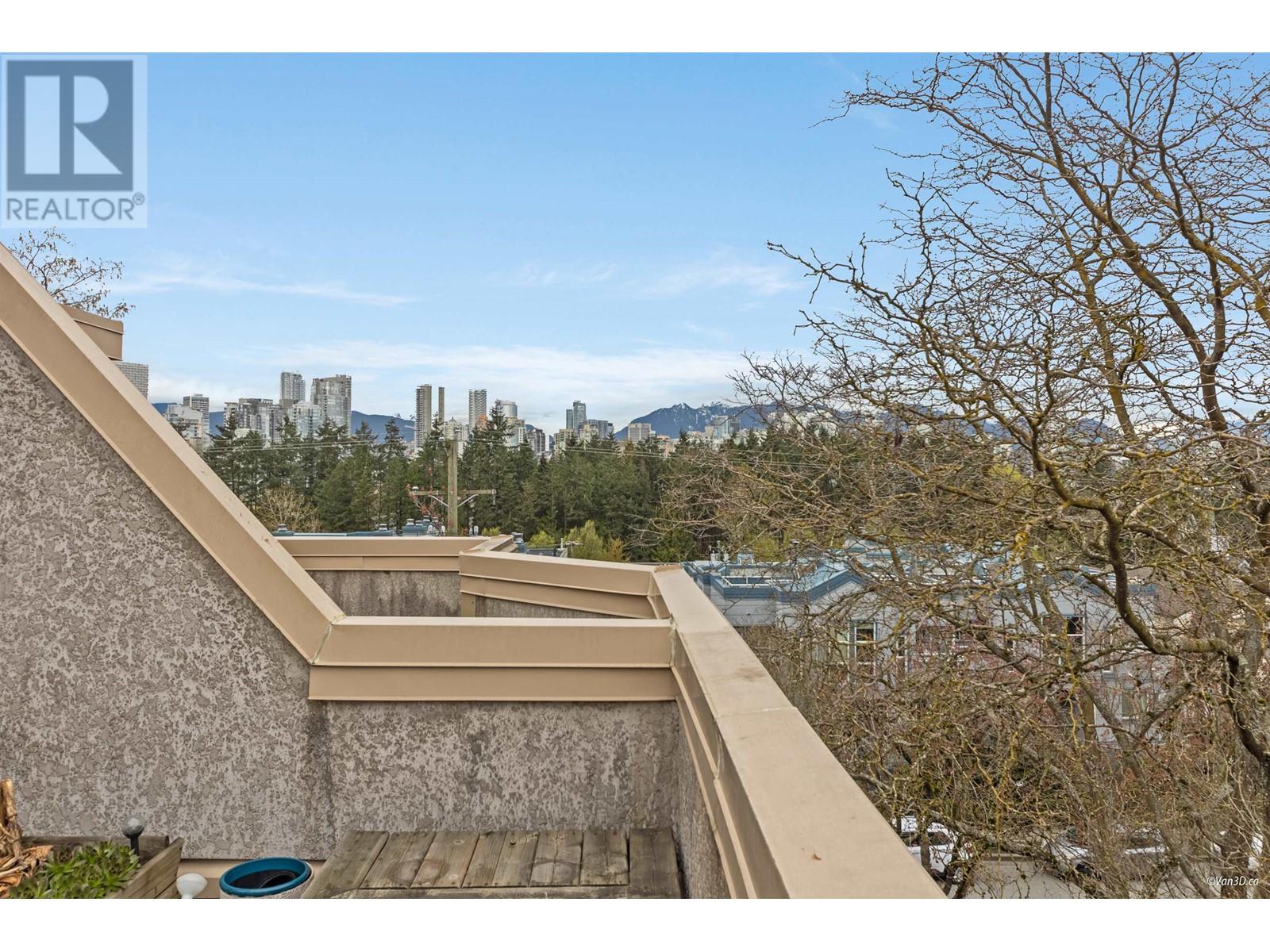 17 870 W 7th Avenue Property Photo 21