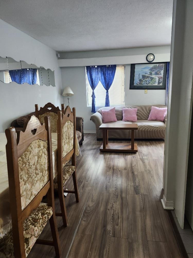 121 14159 104 Avenue Property Photo 7