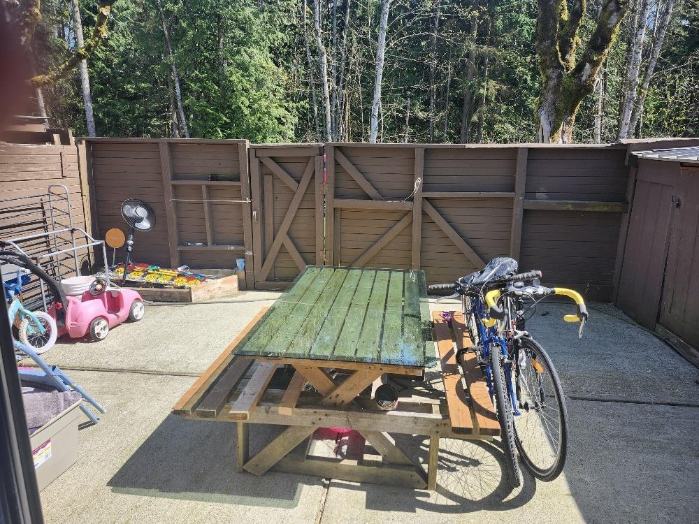 121 14159 104 Avenue Property Photo 29