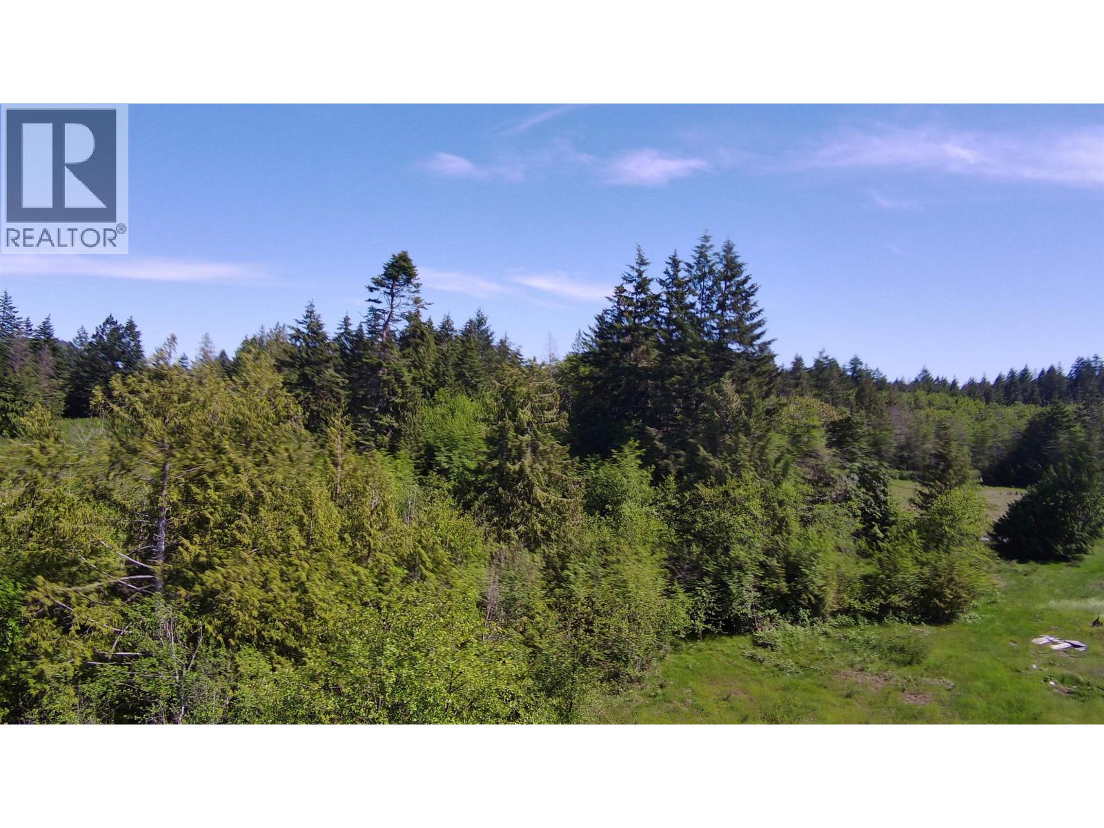 556 E Bluff Road Property Photo 10