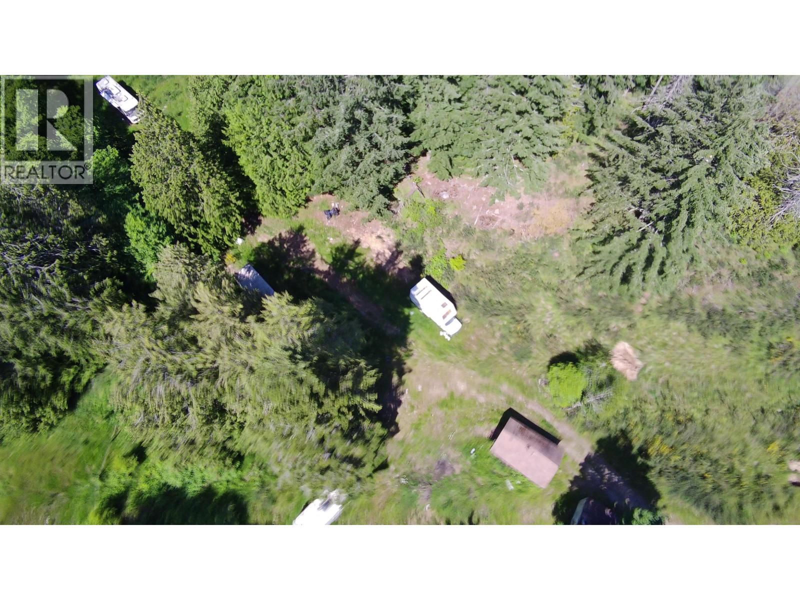 556 E Bluff Road Property Photo 14