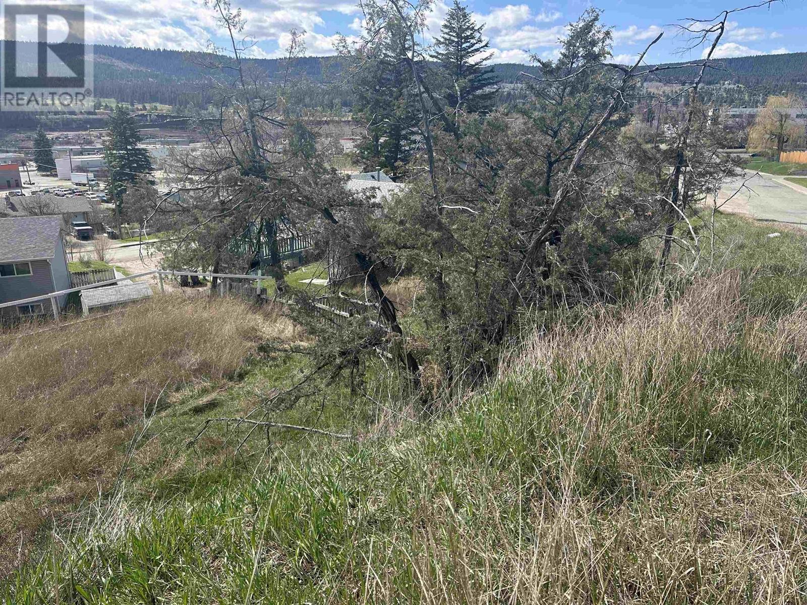 611 Barnard Street Property Photo 3