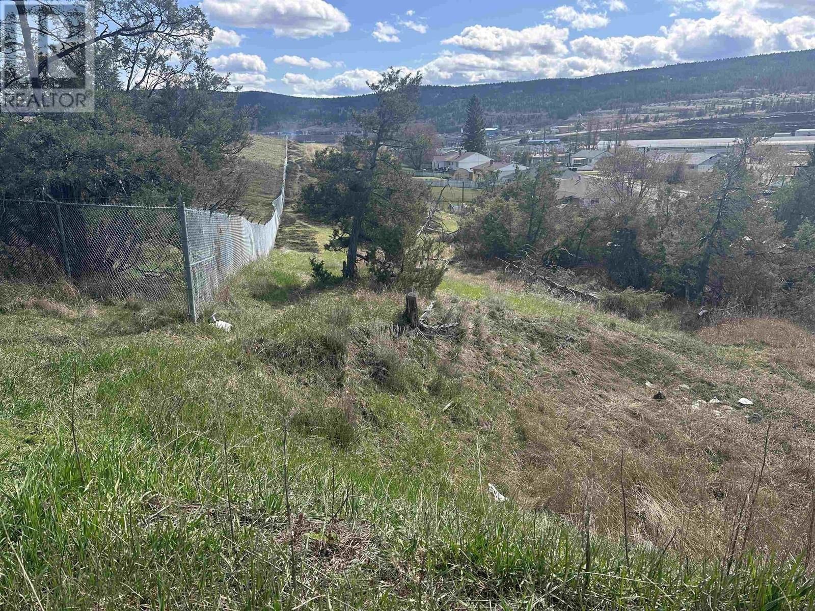 611 Barnard Street Property Photo 8