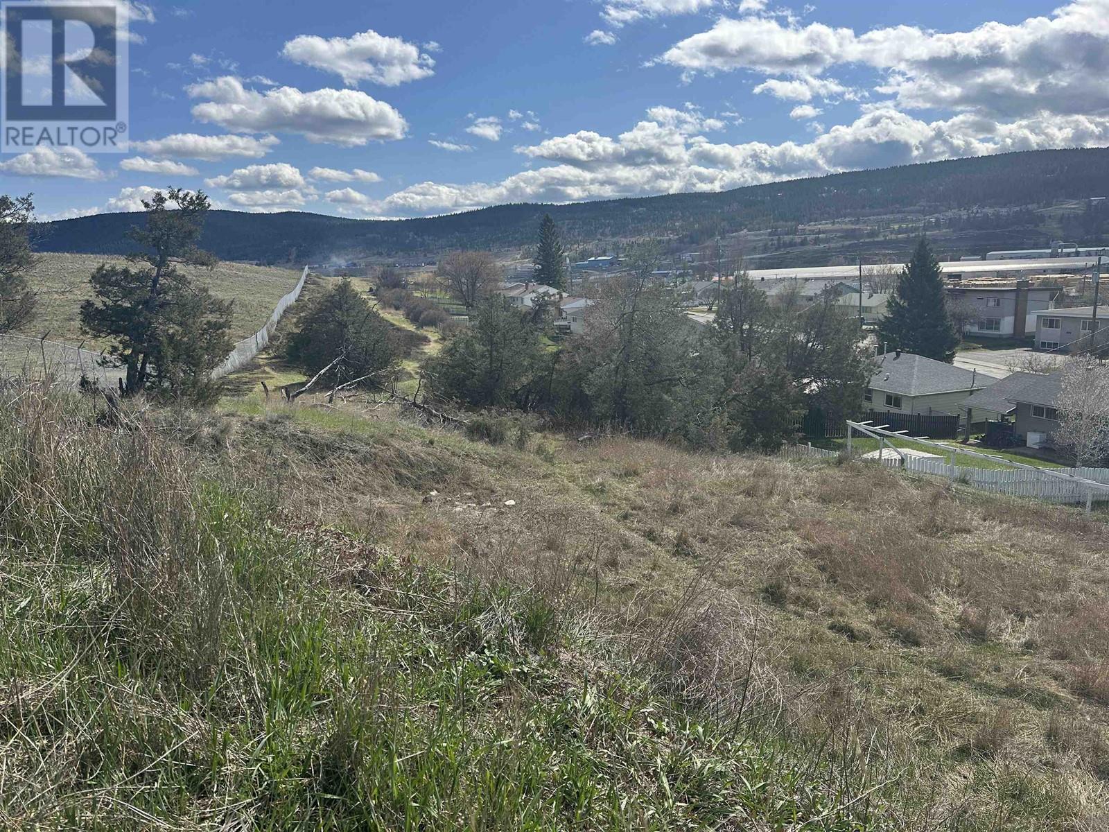 611 Barnard Street Property Photo 10