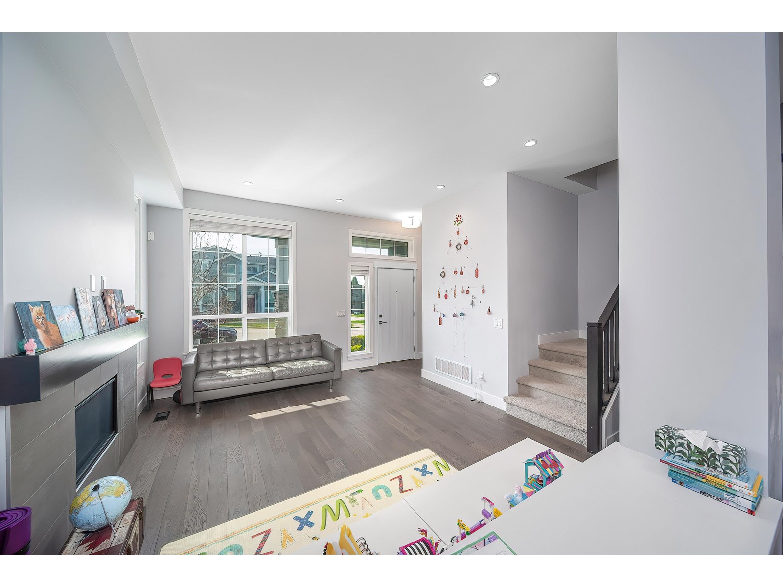 16511 21 Avenue Property Photo 19