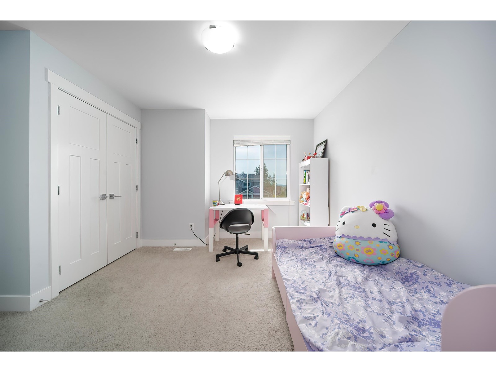 16511 21 Avenue Property Photo 25