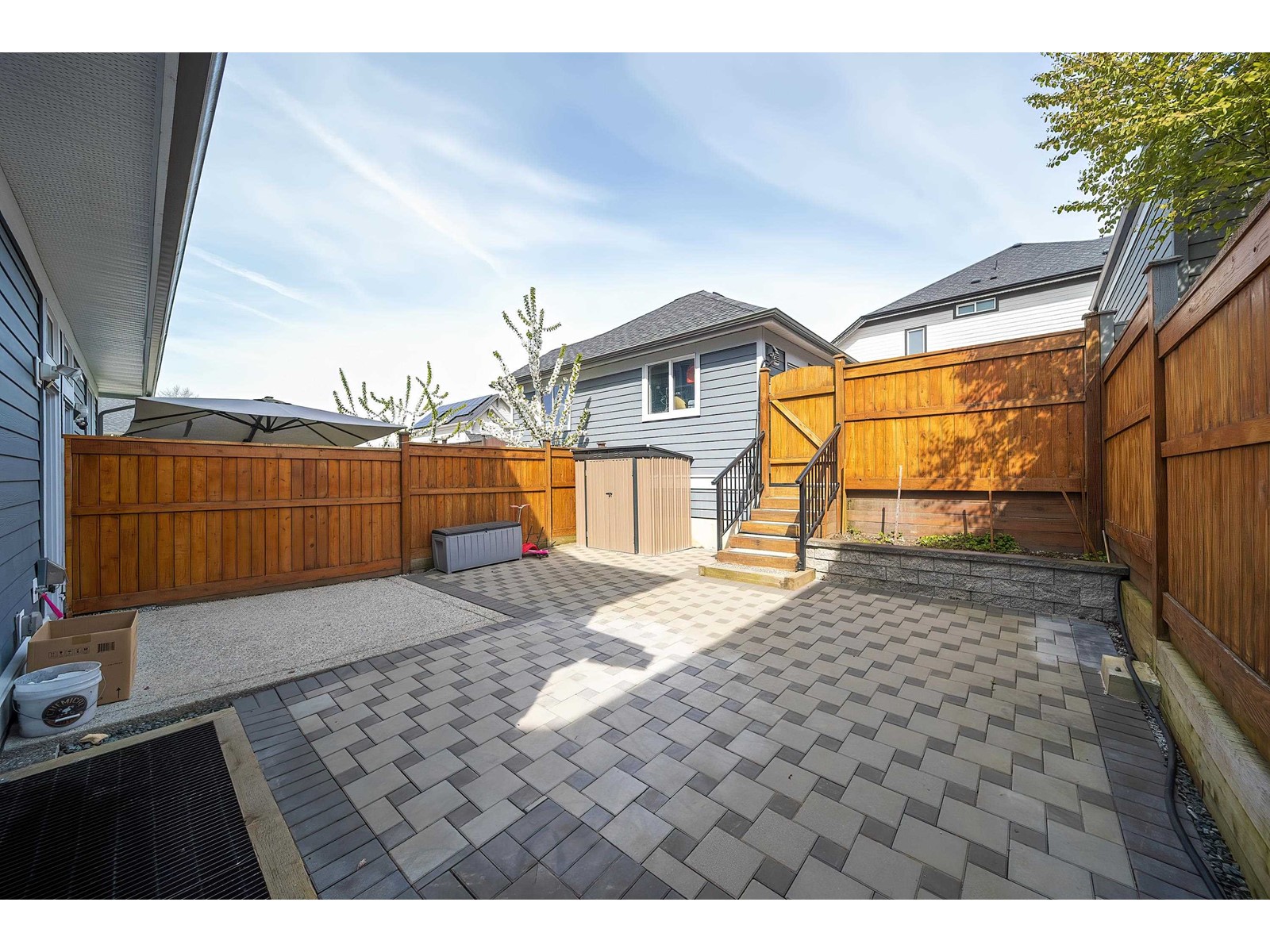 16511 21 Avenue Property Photo 31