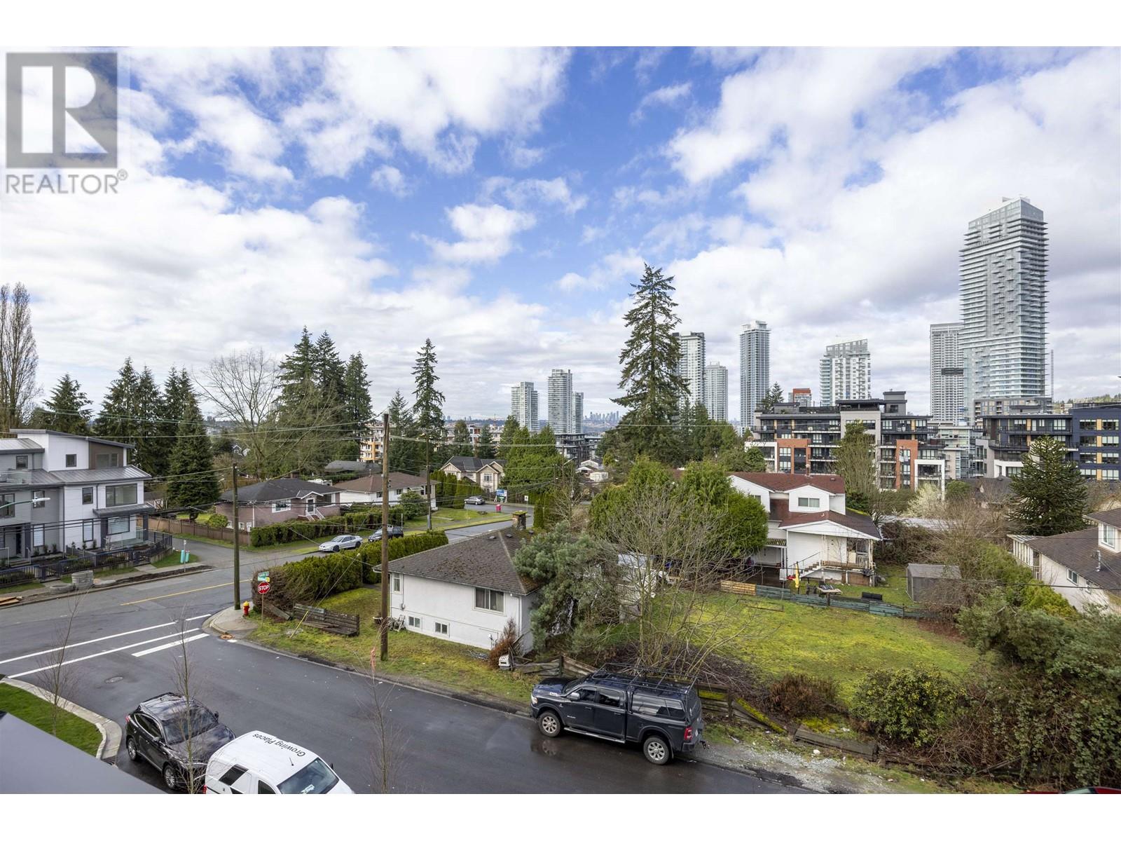 210 715 Ducklow Street Property Photo 24