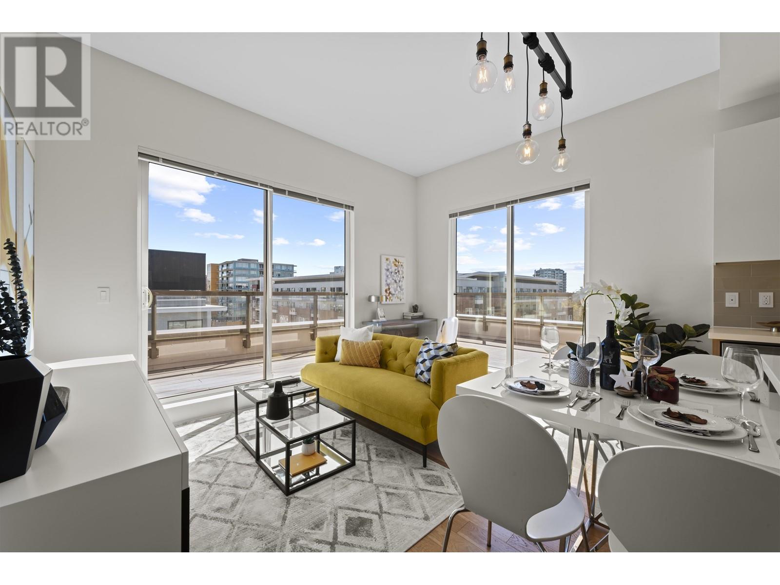 715 7008 River Parkway Property Photo 1
