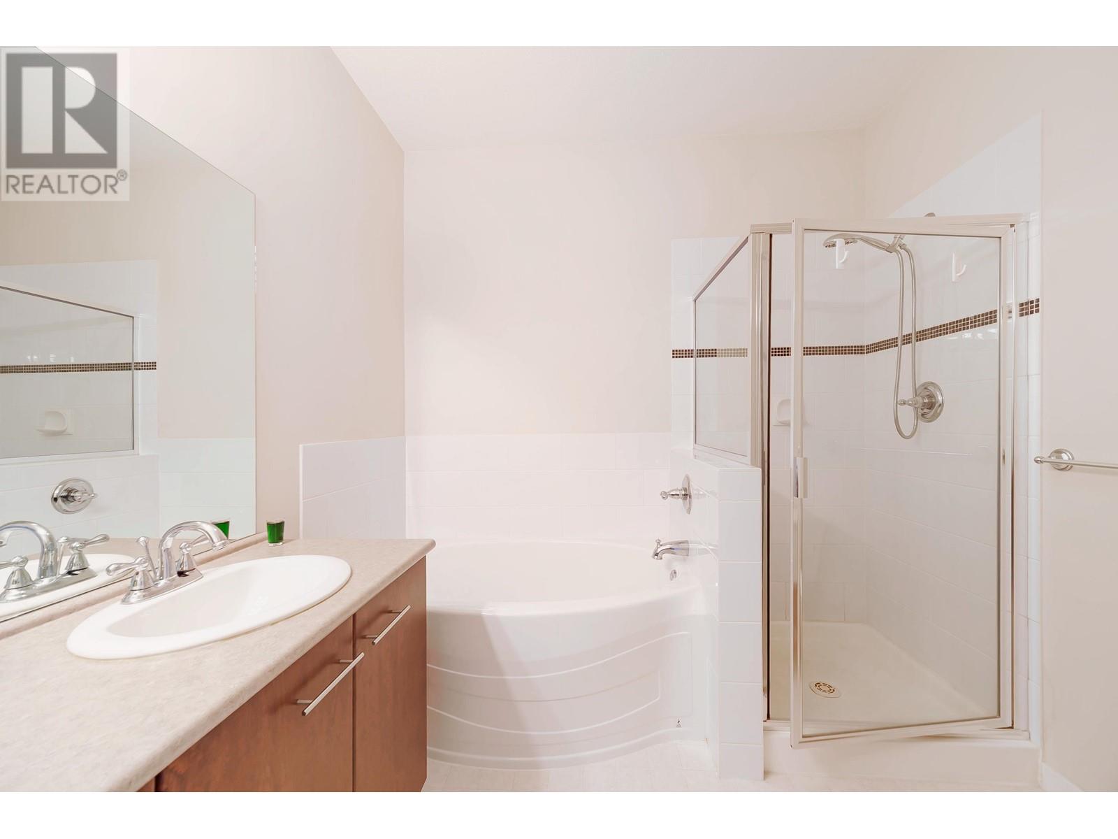 5404 5111 Garden City Road Property Photo 22