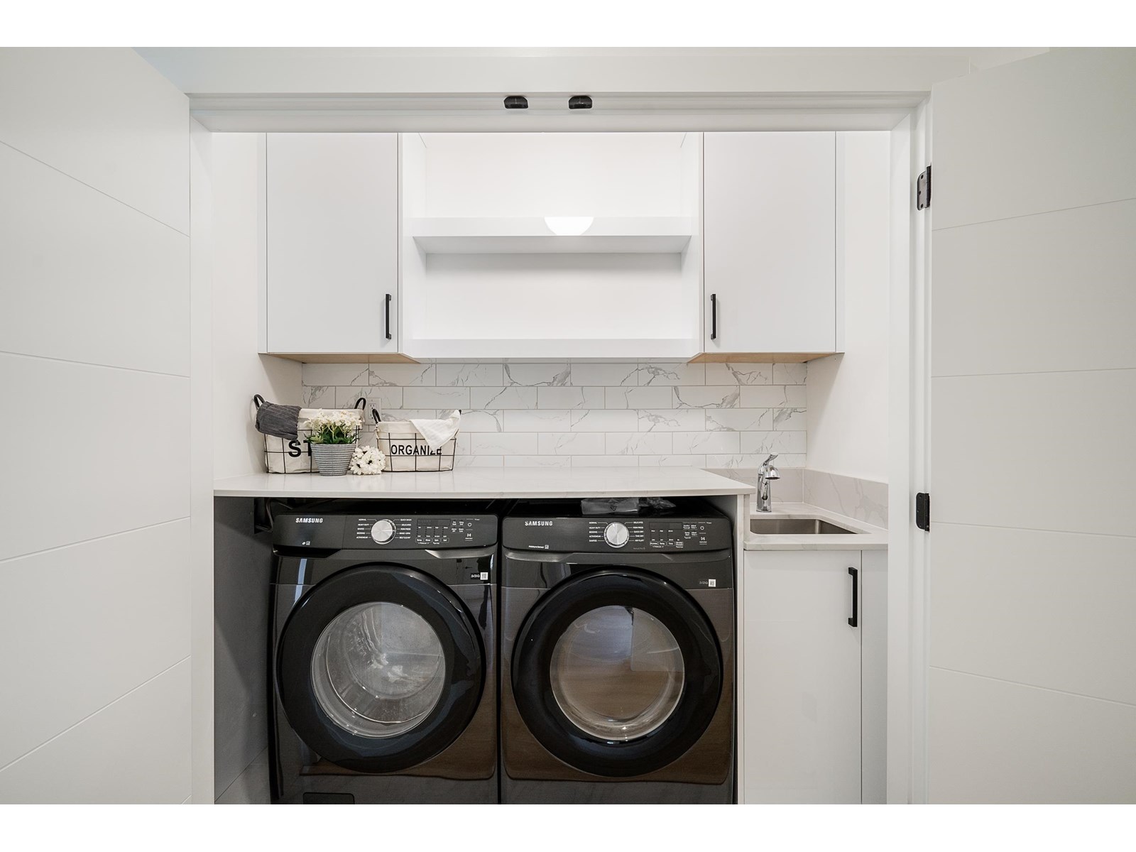 16673 16 Avenue Property Photo 16