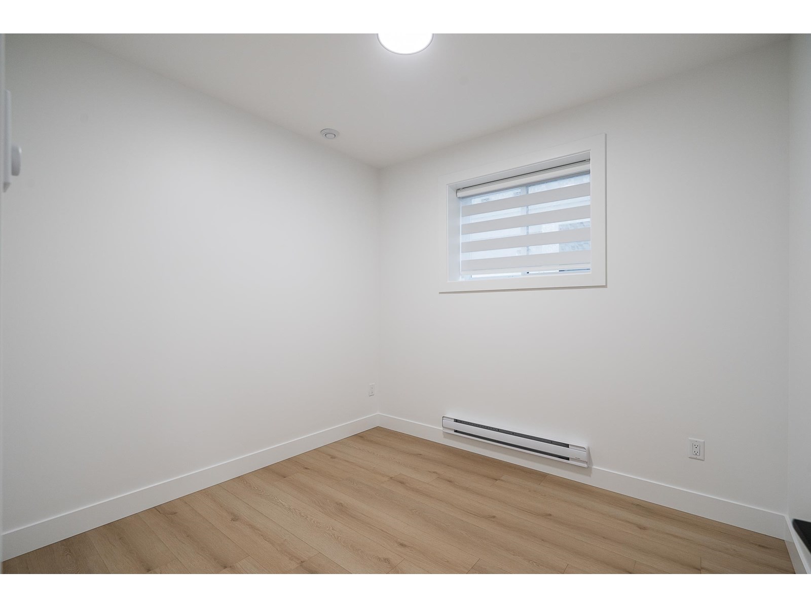 16673 16 Avenue Property Photo 30