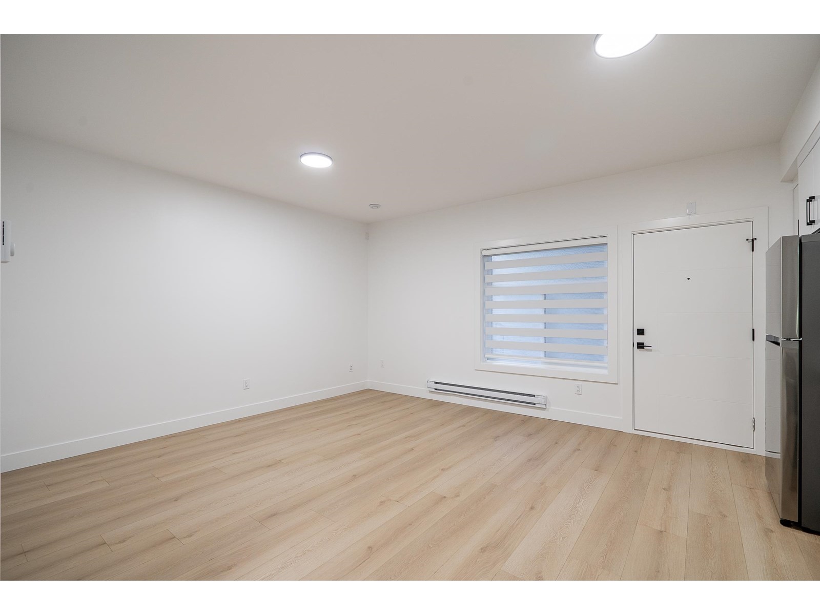 16673 16 Avenue Property Photo 33