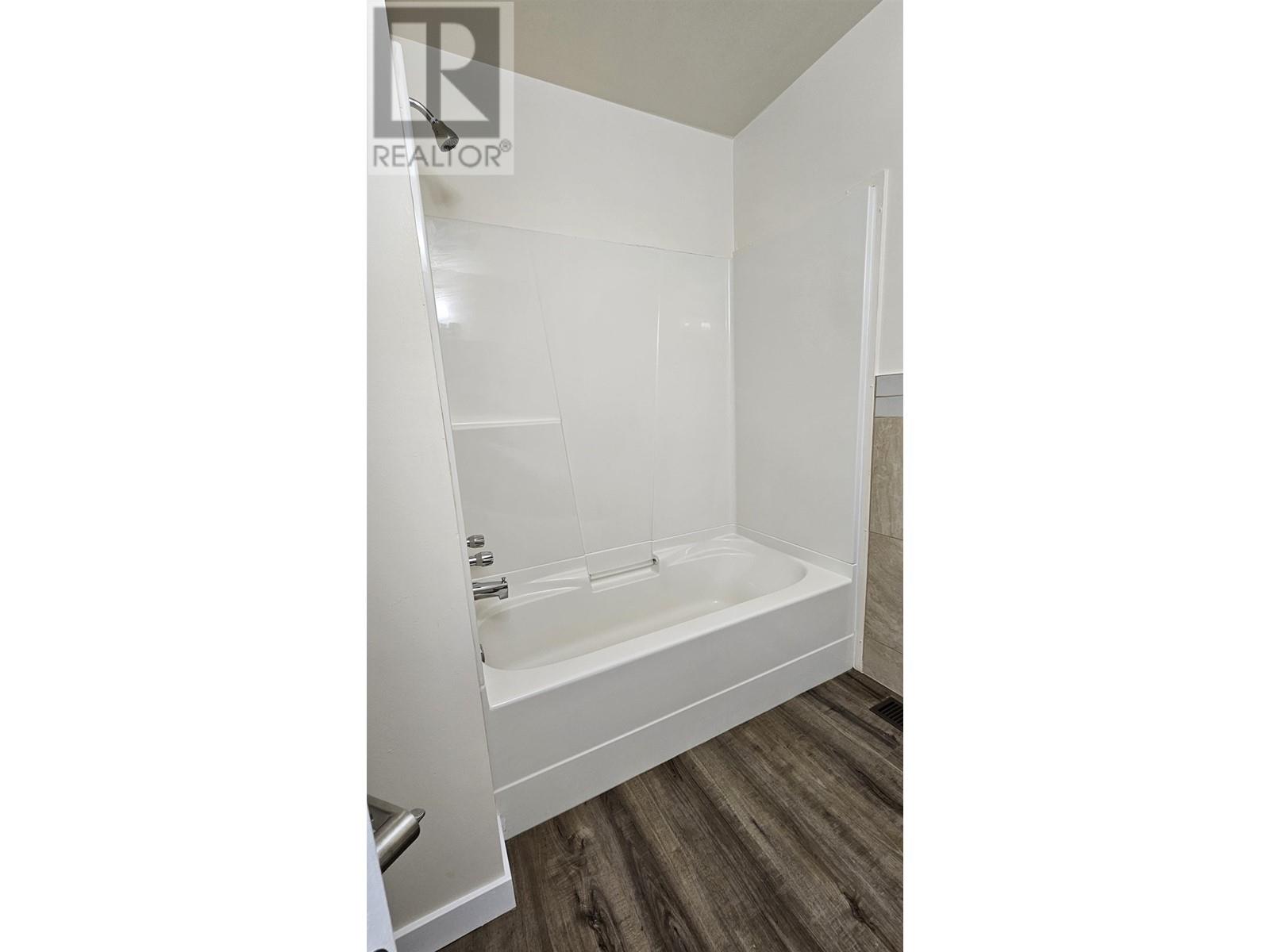 260-264 Ruggles Street Property Photo 15