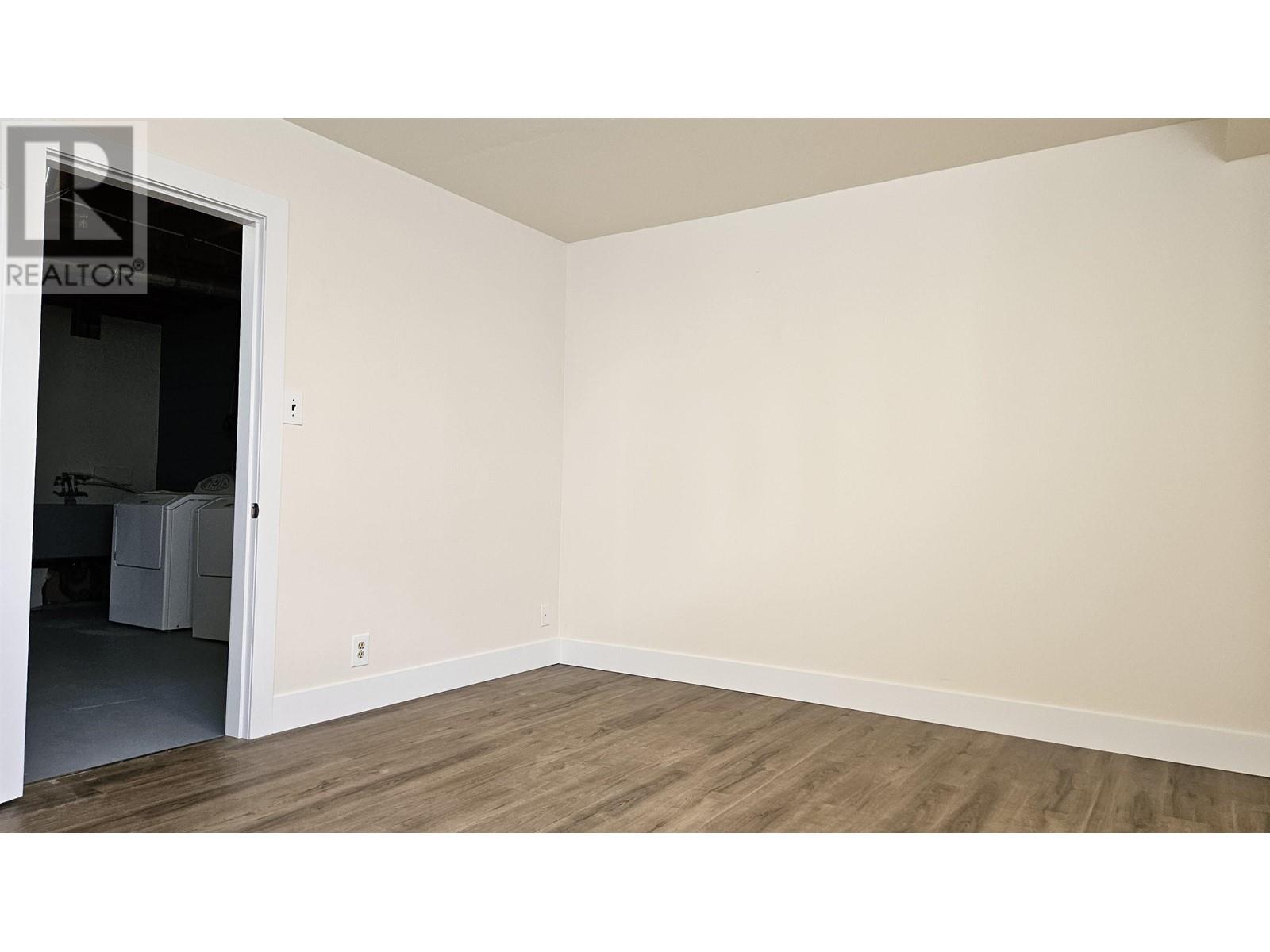 260-264 Ruggles Street Property Photo 19