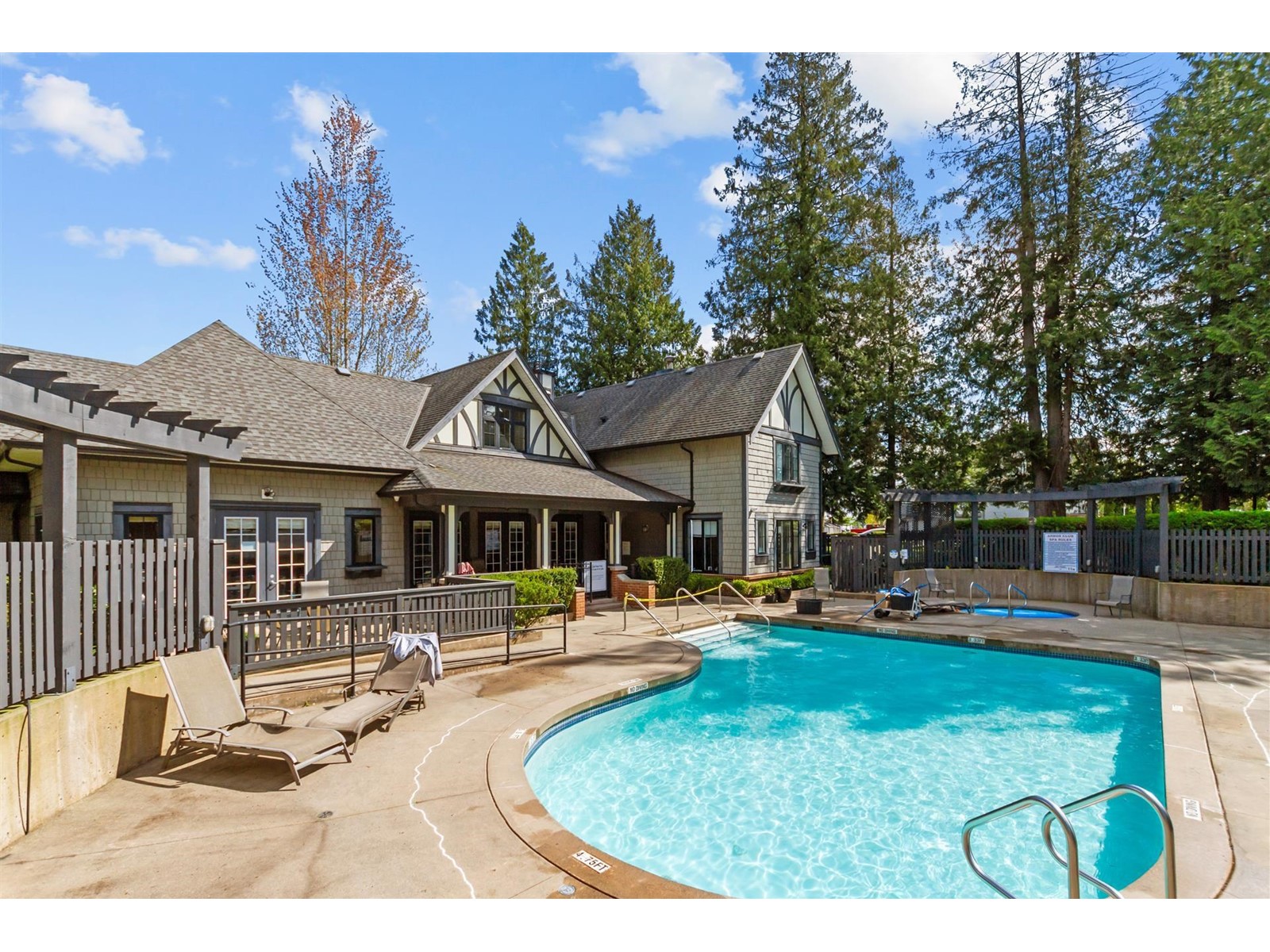 149 20875 80 Avenue Property Photo 25