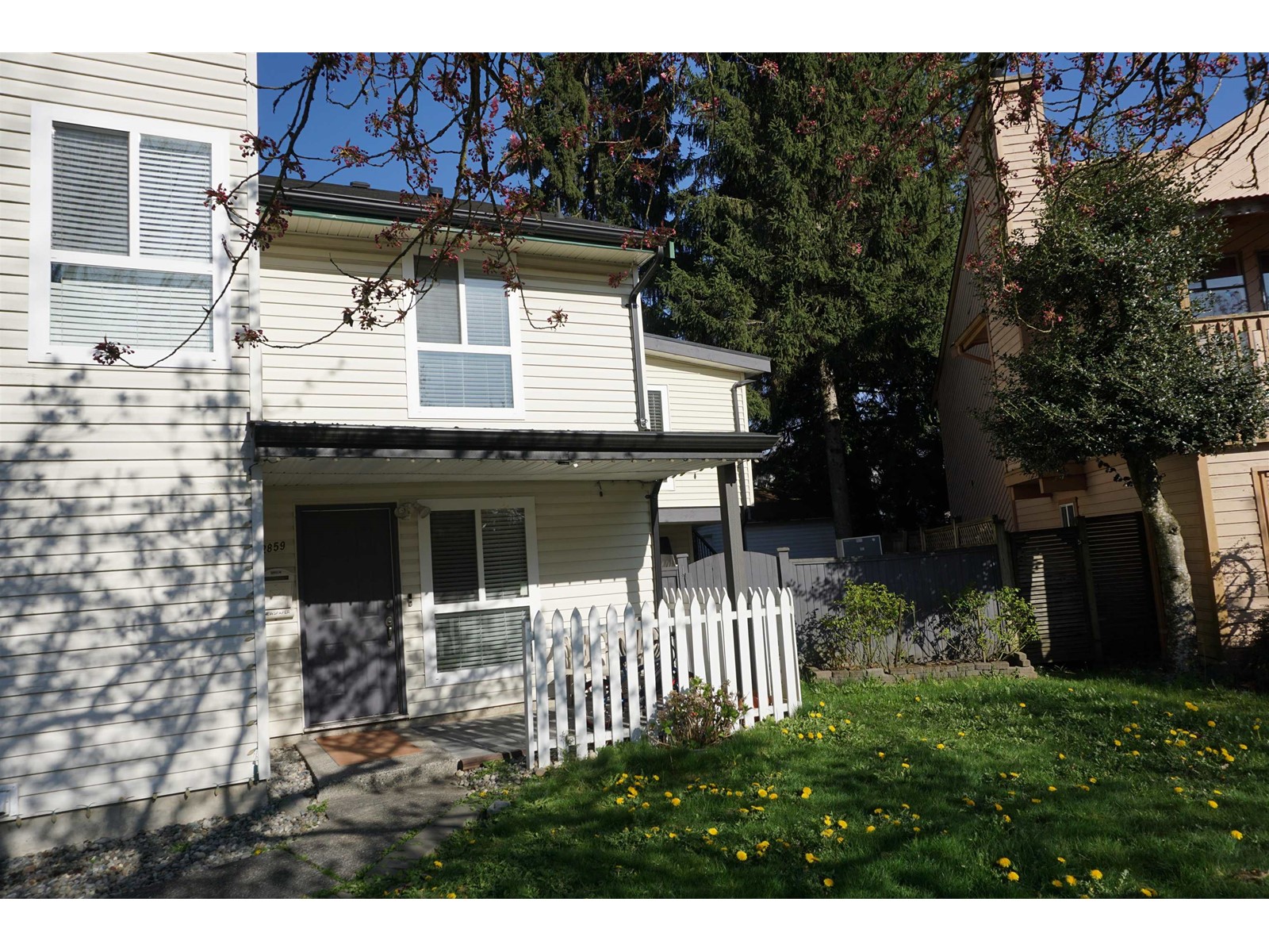 12859 68a Avenue Property Photo 1
