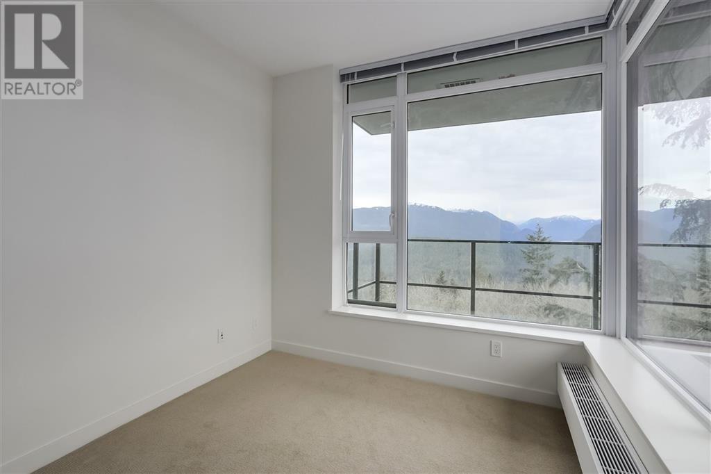 303 8850 University Crescent Property Photo 11