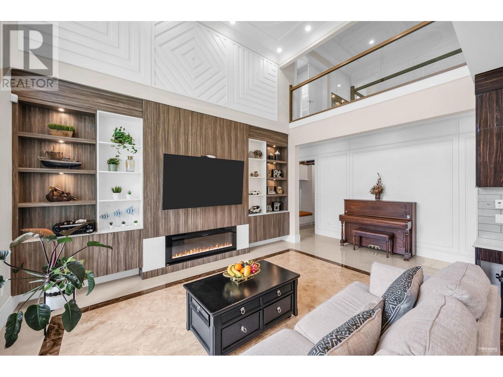 10700 Housman Street Property Photo 15