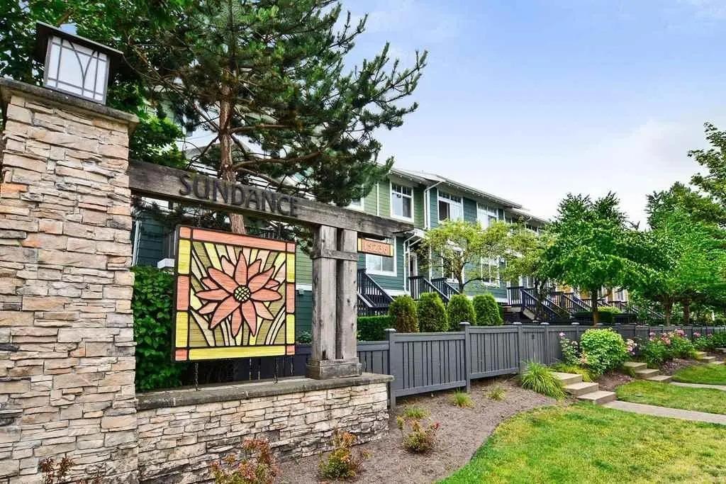 152 15236 36 Avenue Property Photo 1
