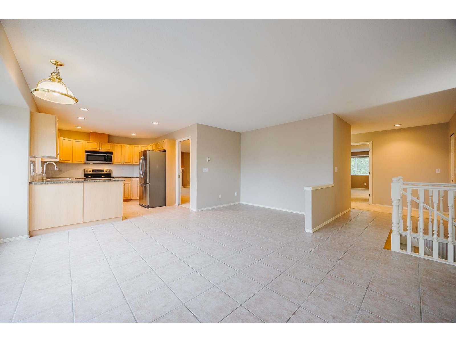 309 13888 70 Avenue Property Photo 4