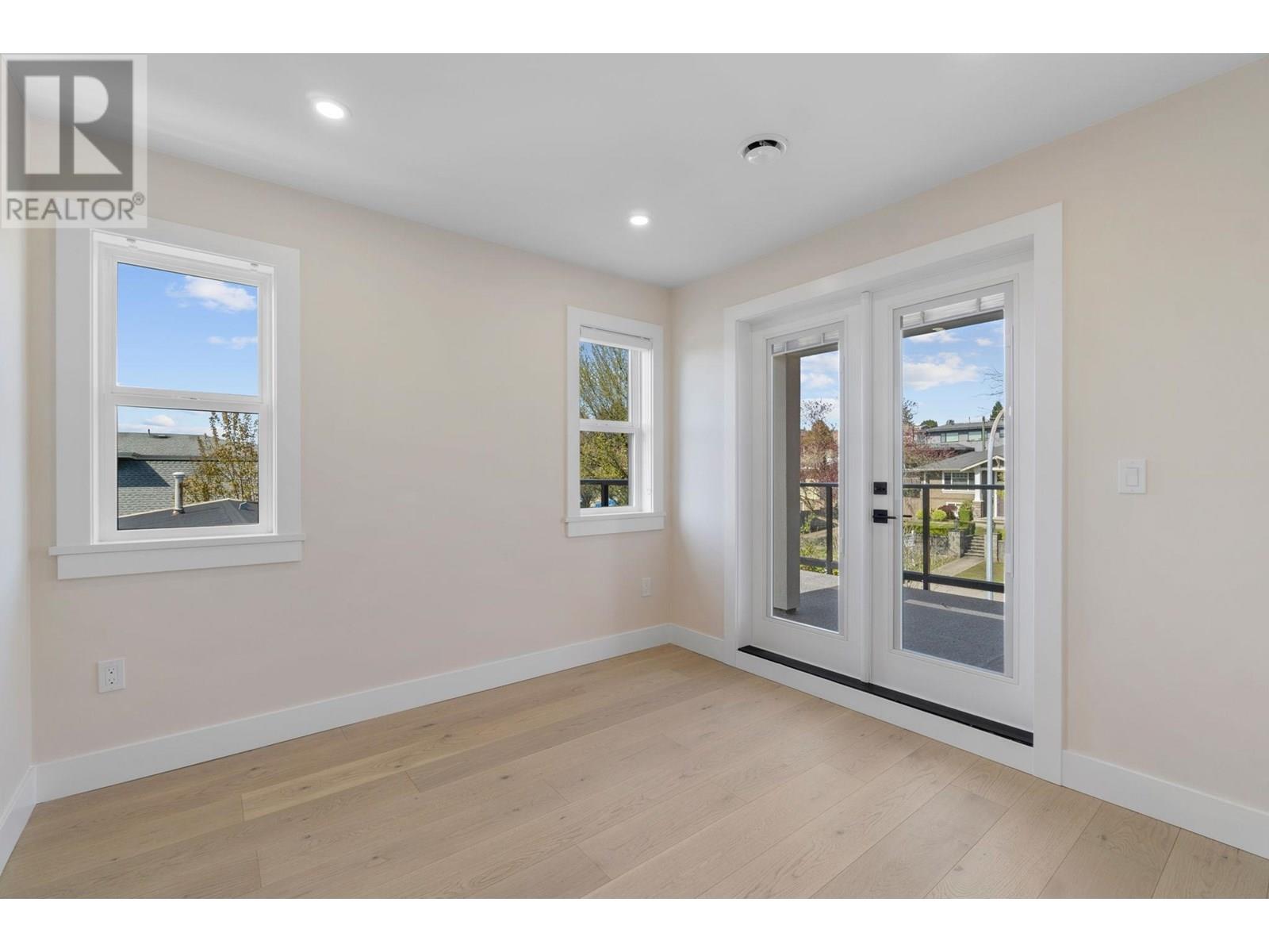 6388 Grant Street Property Photo 12