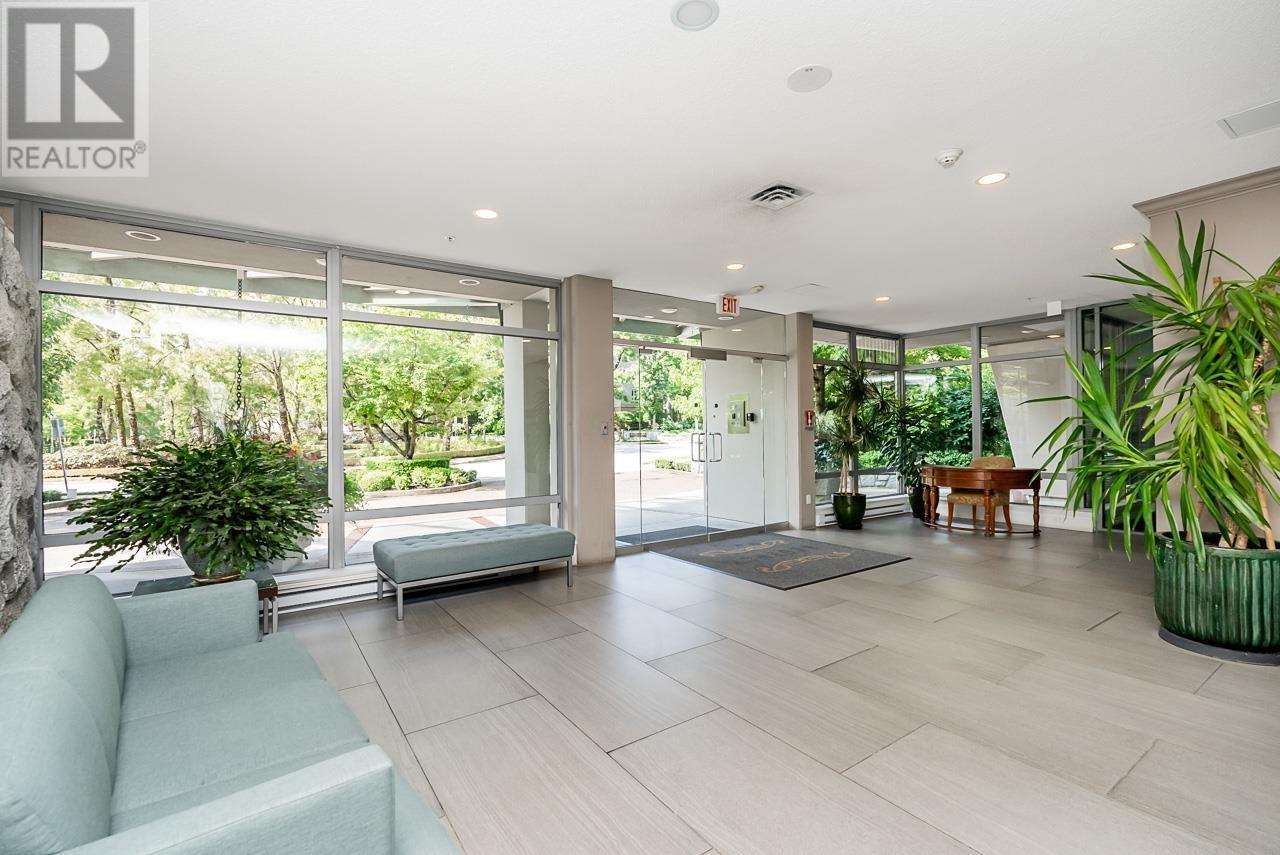 1801 5639 Hampton Place Property Photo 6
