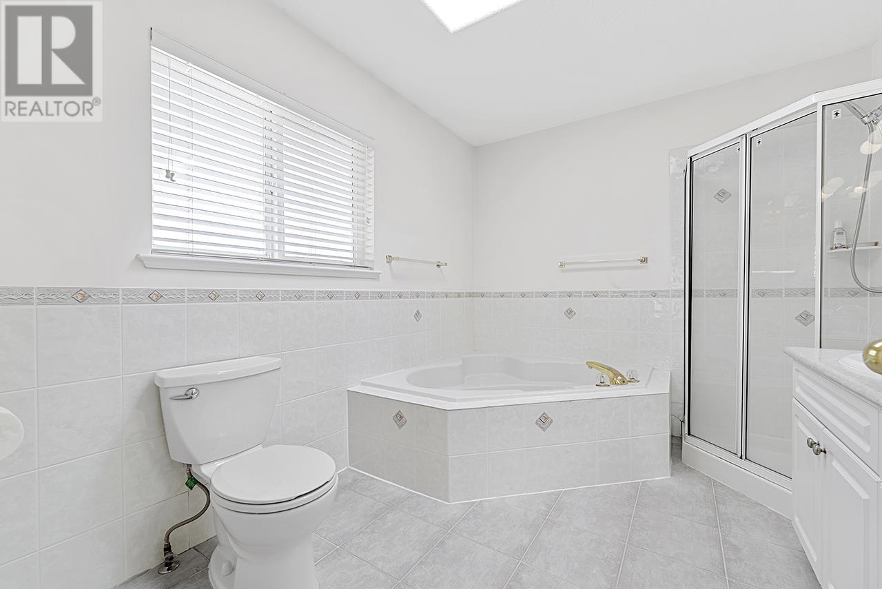 7362 Waverley Avenue Property Photo 9