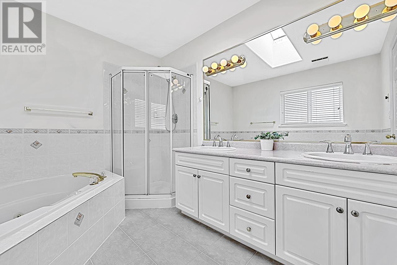 7362 Waverley Avenue Property Photo 10