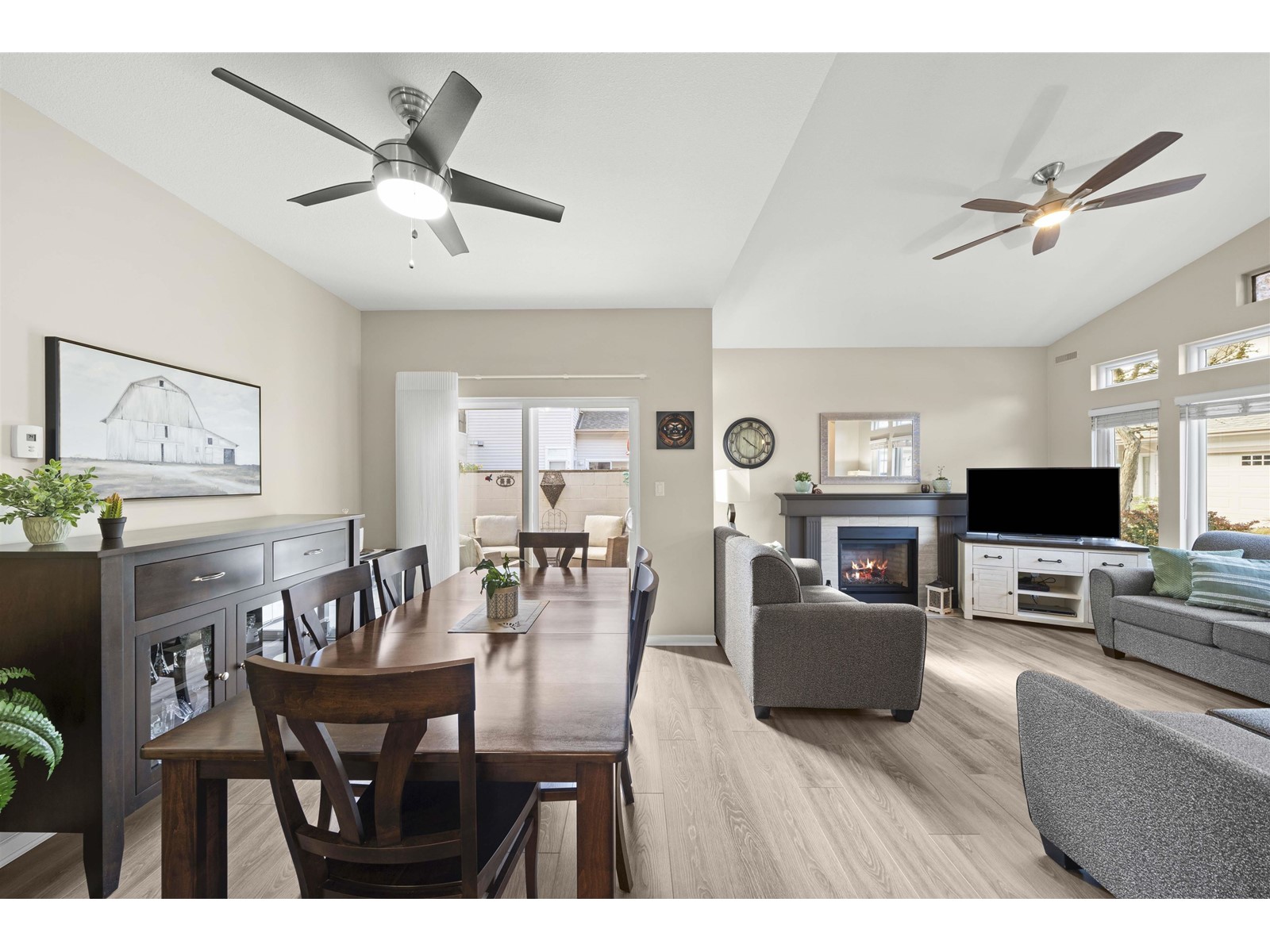 39 16325 82 Avenue Property Photo 12