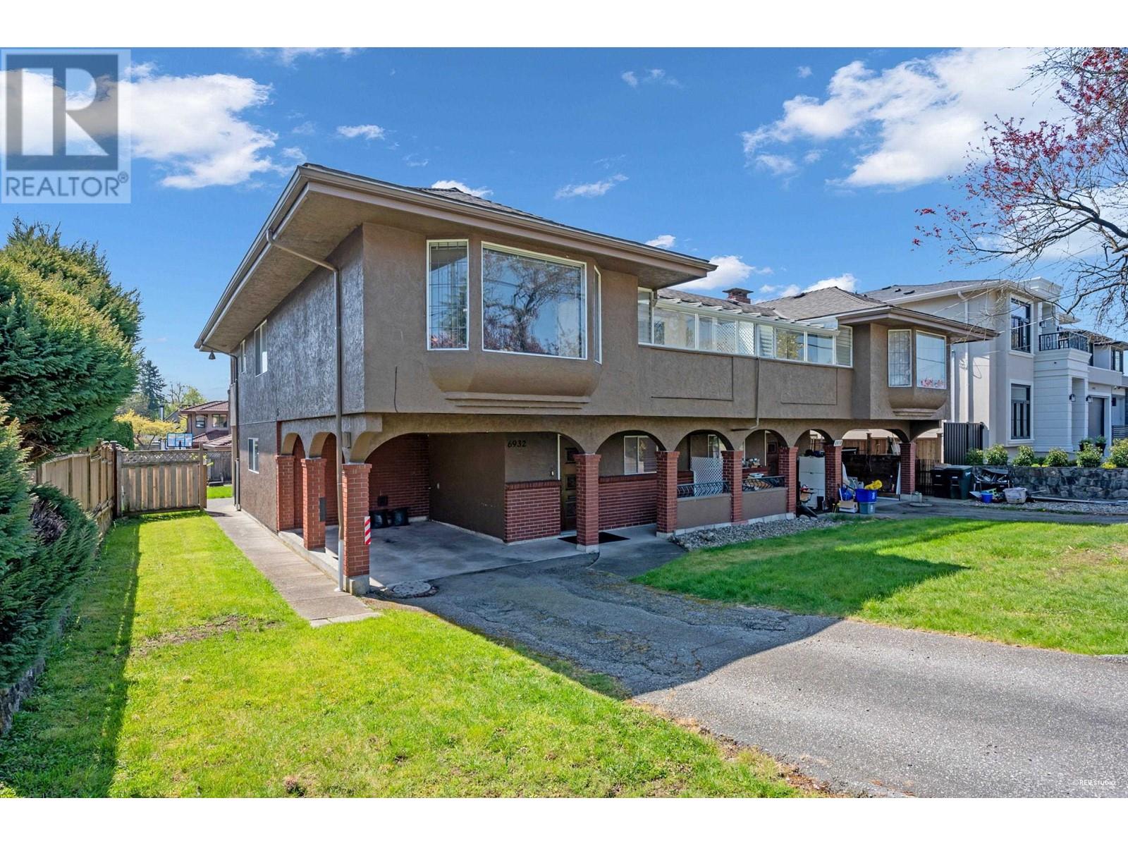 6932 Kitchener Street Property Photo 24