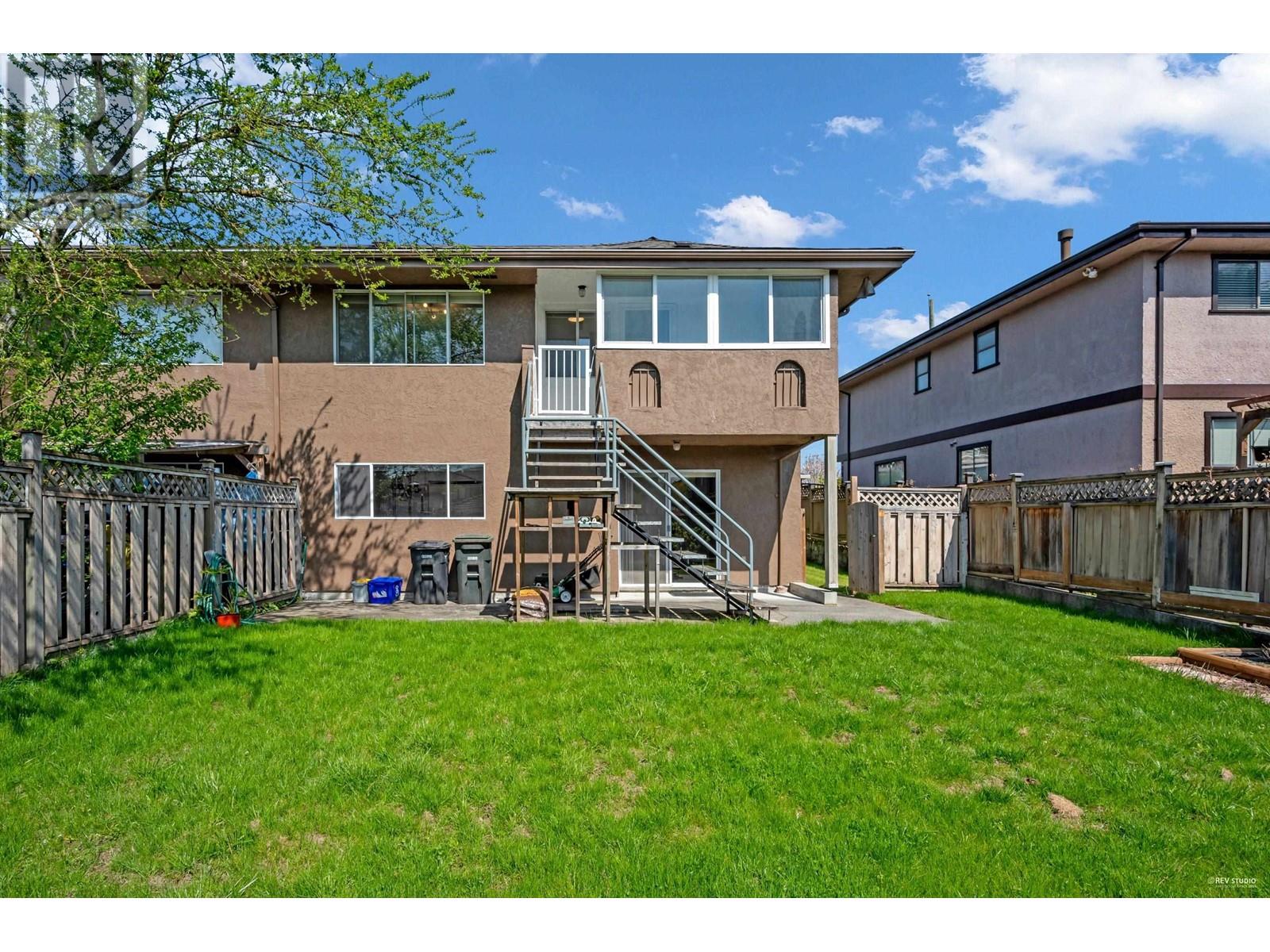 6932 Kitchener Street Property Photo 26