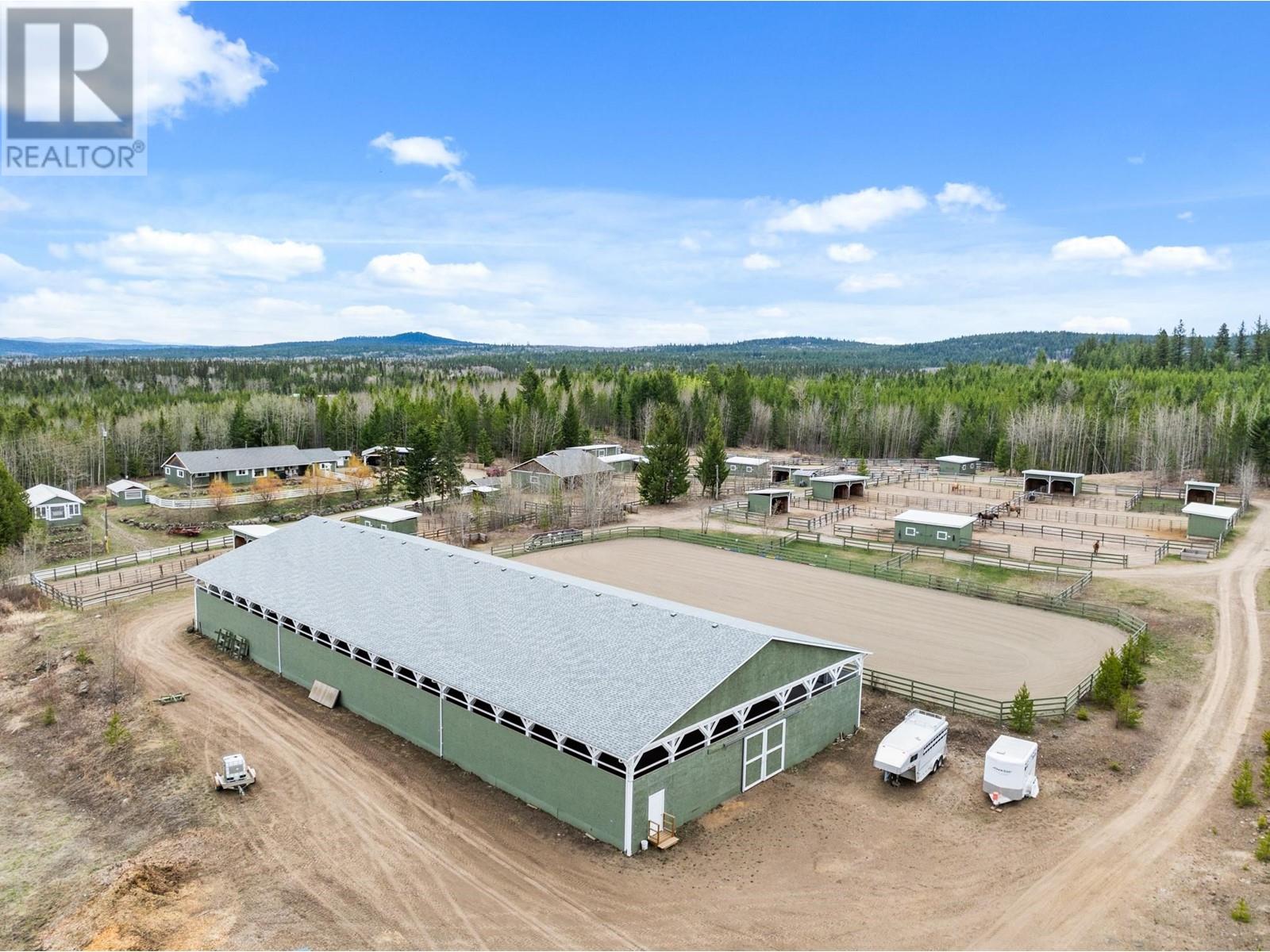 6594 Foothills Road Property Photo