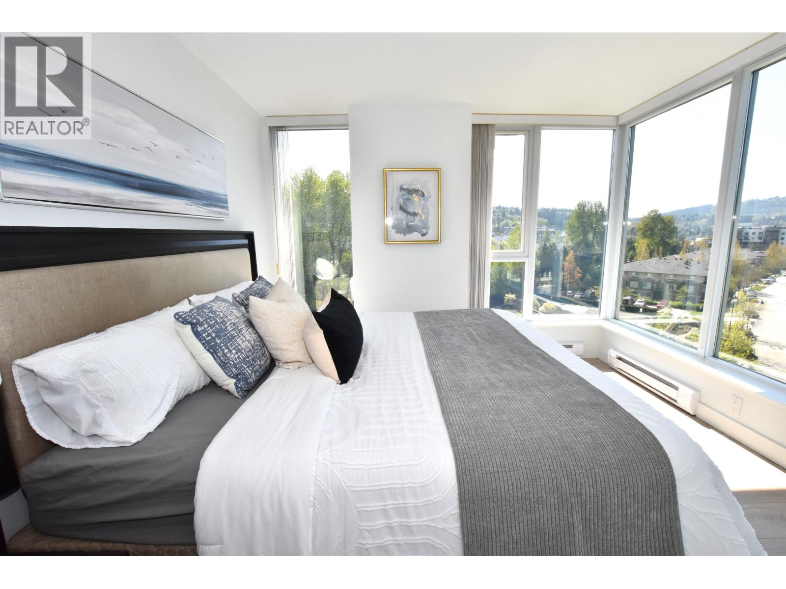 803 651 Nootka Way Property Photo 12