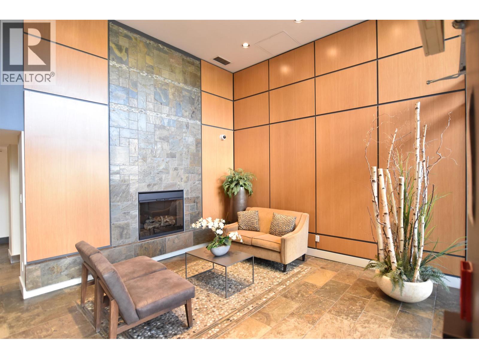 803 651 Nootka Way Property Photo 17
