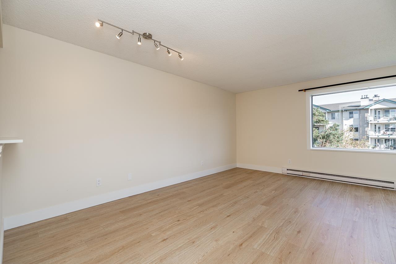 204 5294 204 Street Property Photo 6