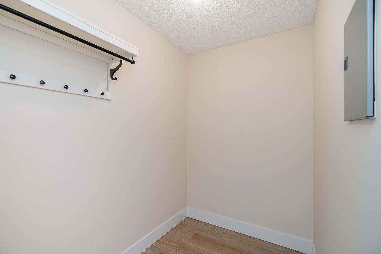 204 5294 204 Street Property Photo 20