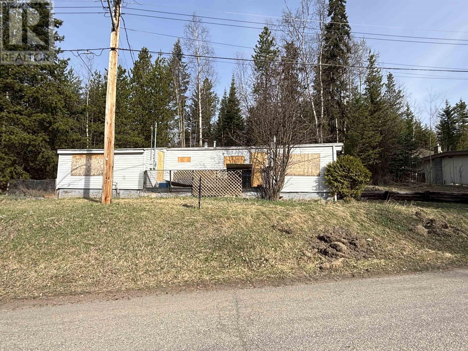 1915 Dubois Drive Property Photo 1