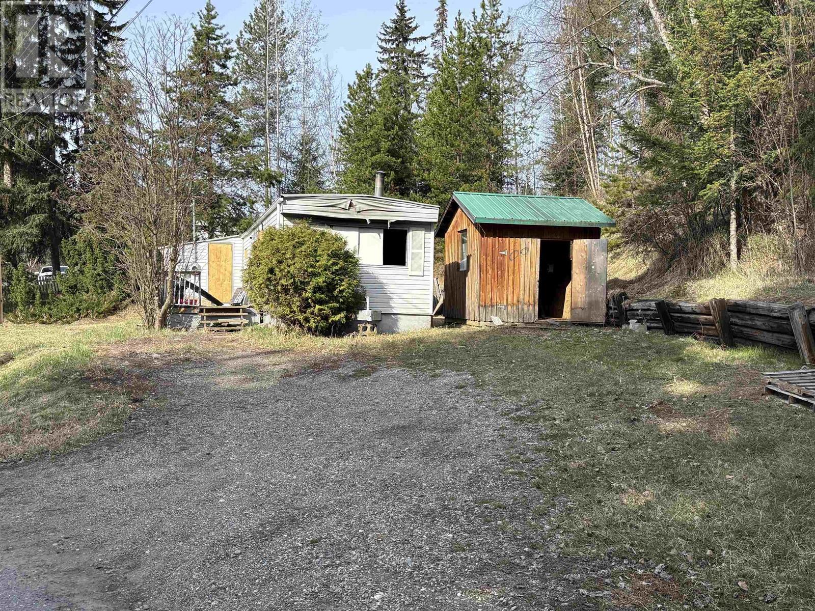 1915 Dubois Drive Property Photo 2