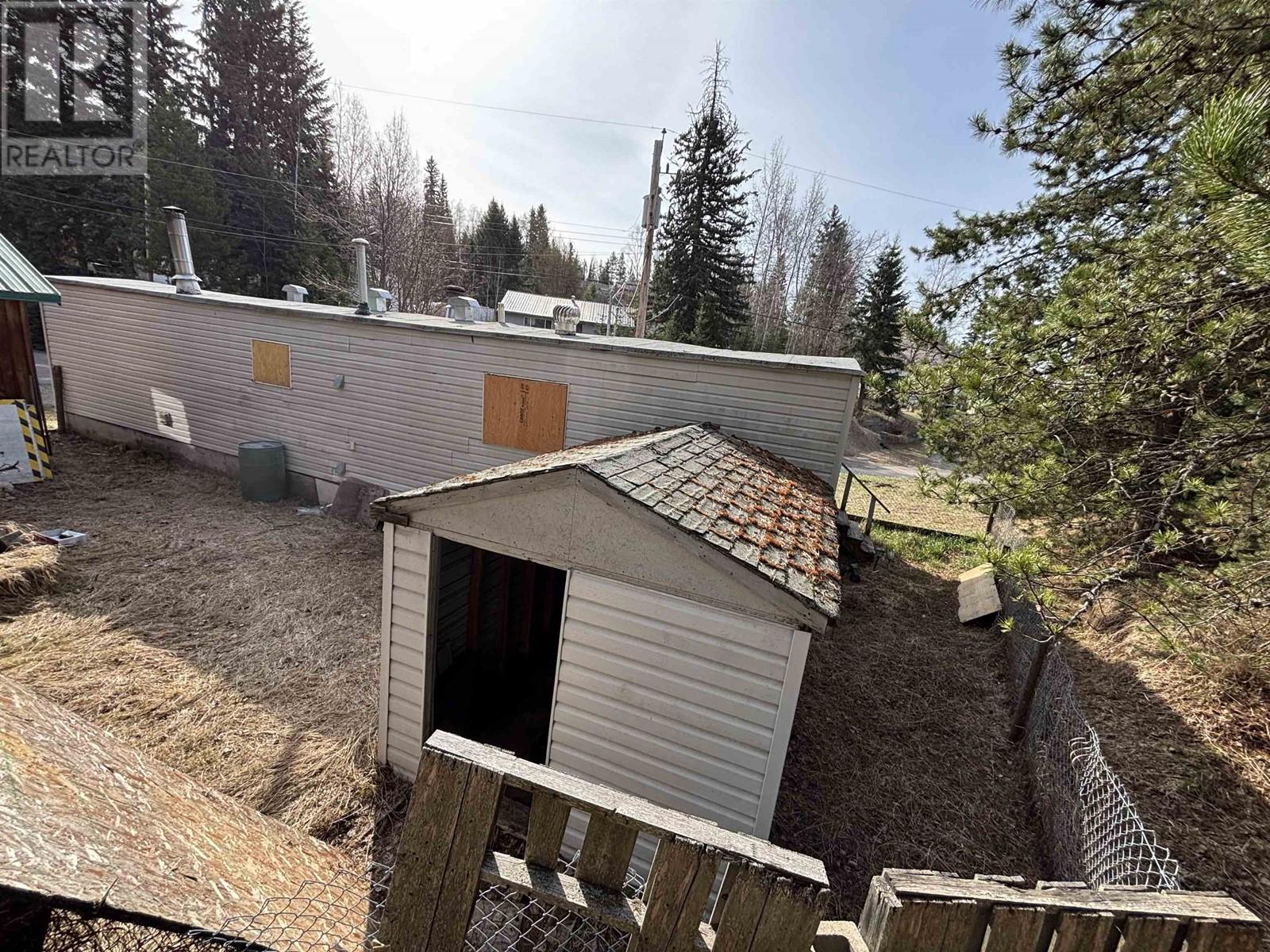 1915 Dubois Drive Property Photo 4