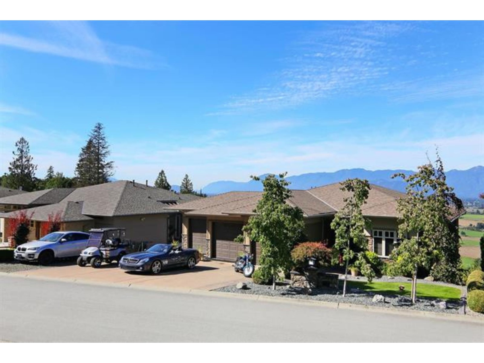 177 51075 FALLS COURT, Eastern Hillsides Property Photo 1