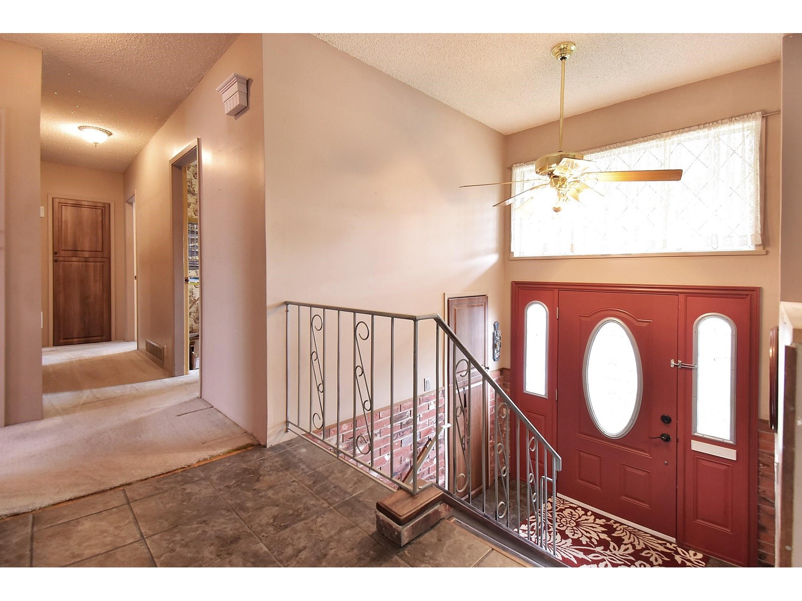 1589 Lancaster Street Property Photo 3