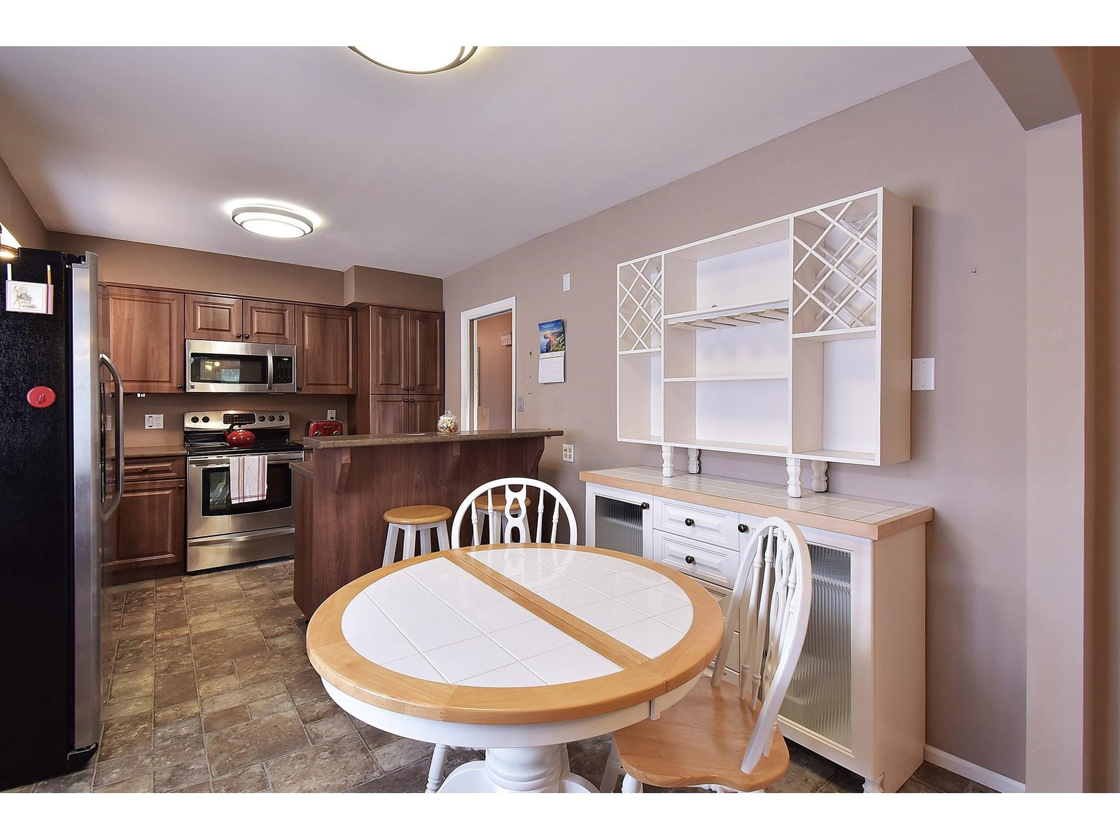 1589 Lancaster Street Property Photo 8