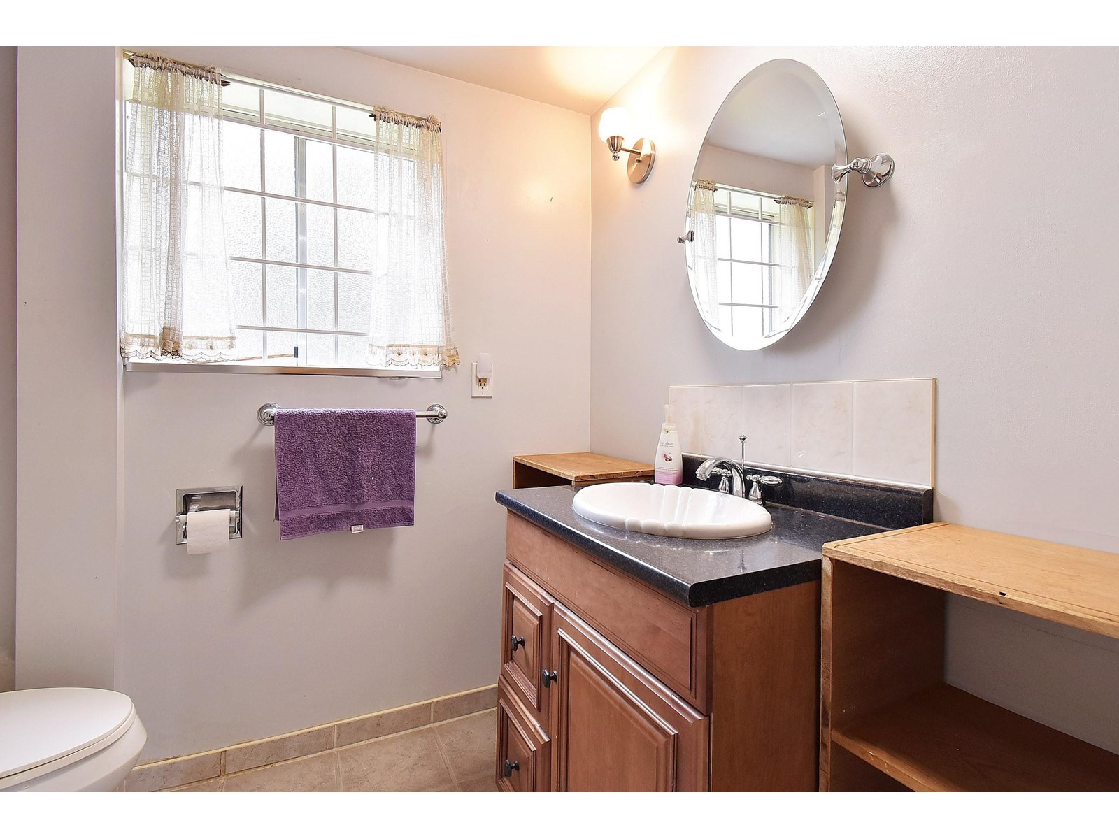 1589 Lancaster Street Property Photo 23