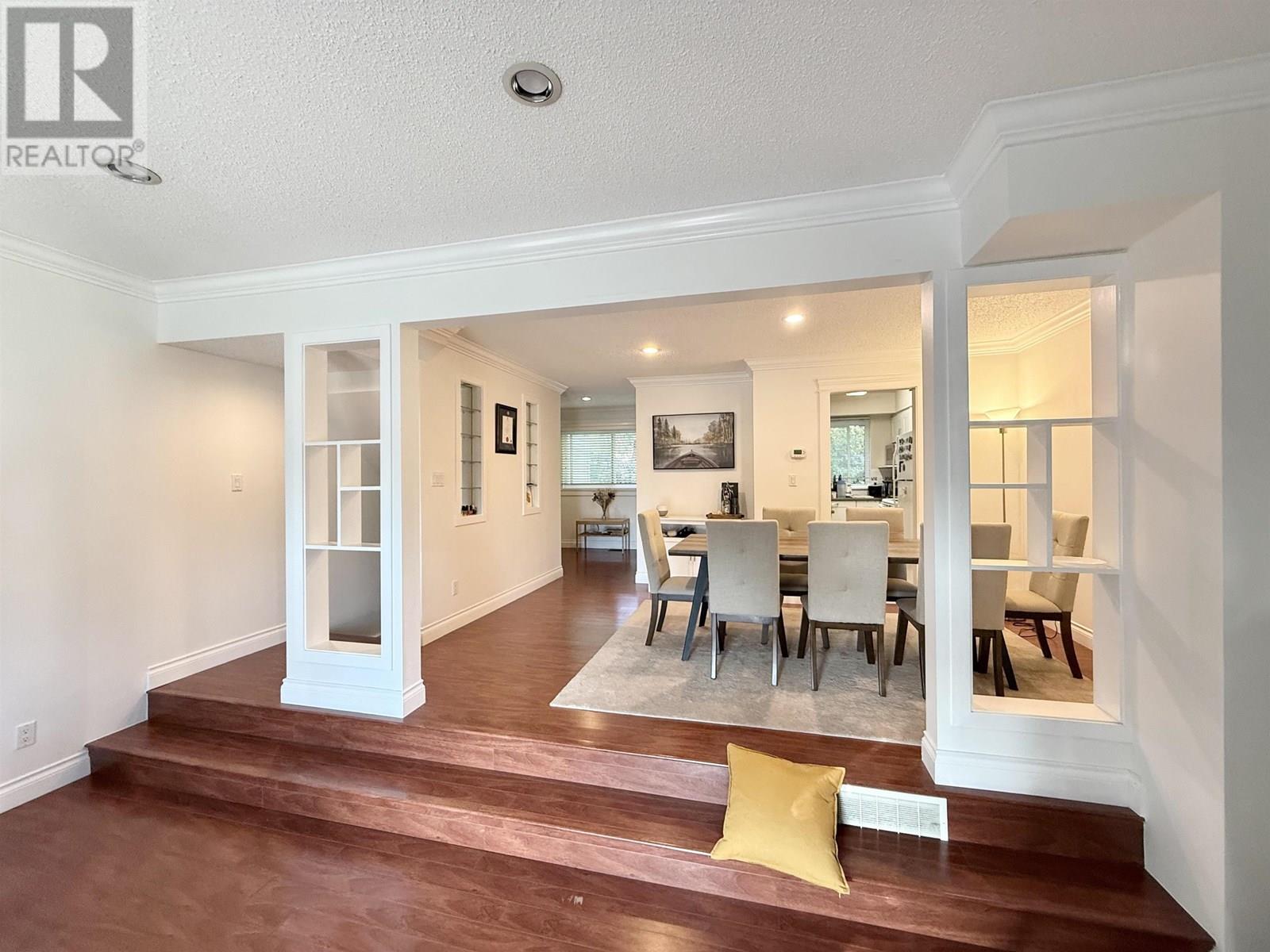 6722 Kneale Place Property Photo 2