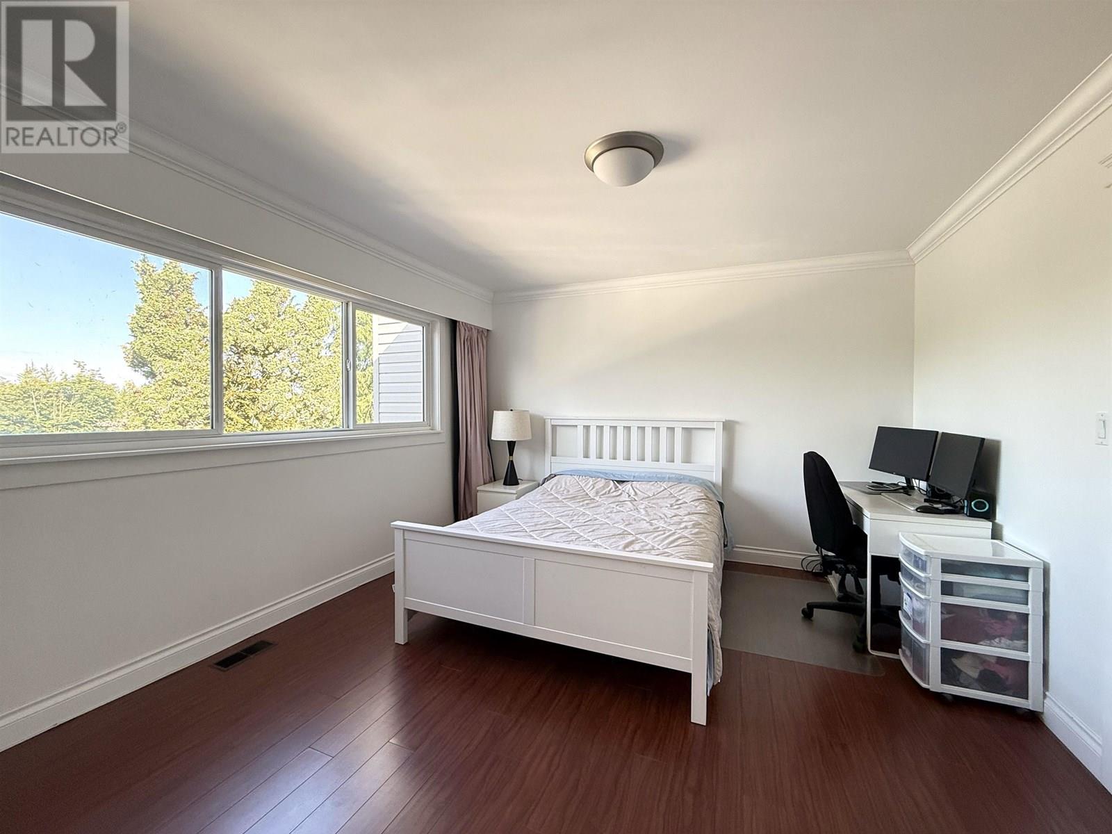 6722 Kneale Place Property Photo 10