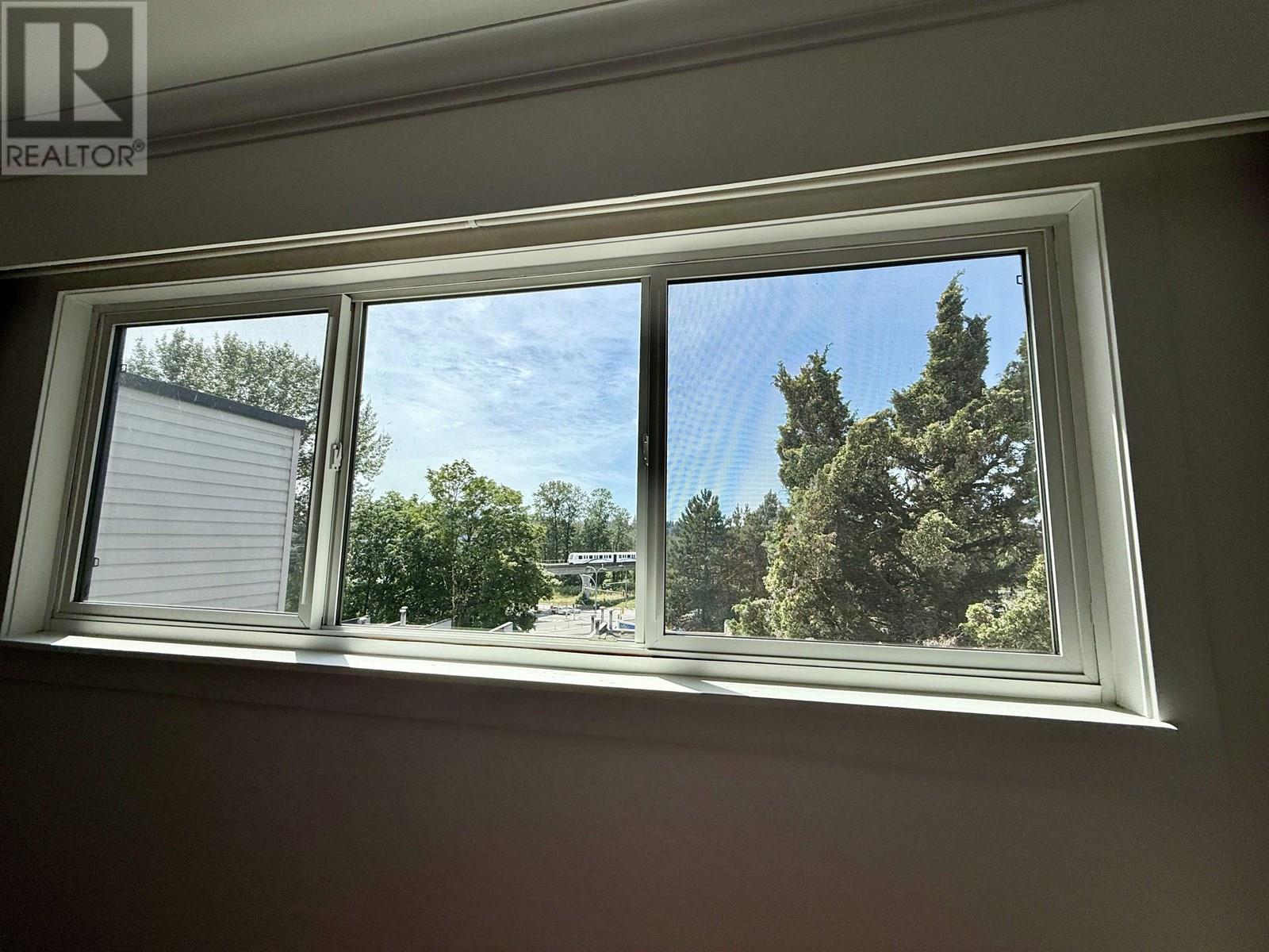6722 Kneale Place Property Photo 11