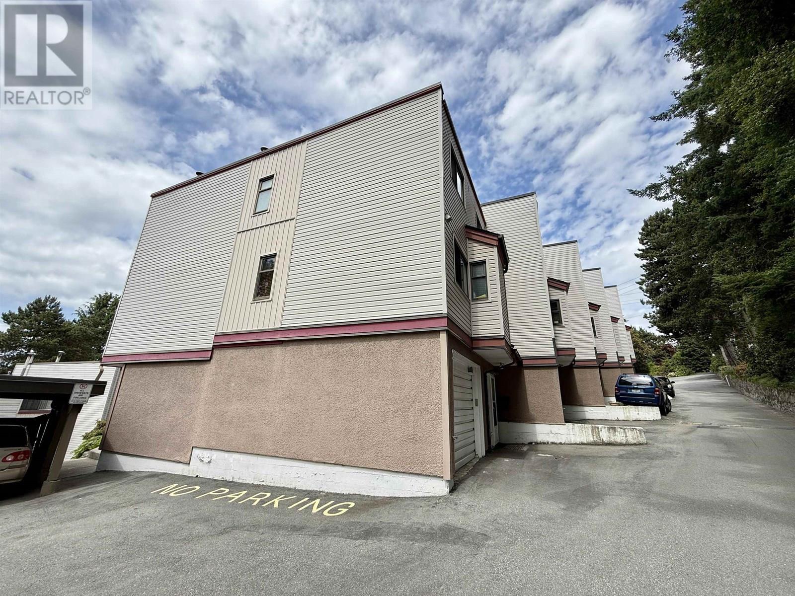 6722 Kneale Place Property Photo 22