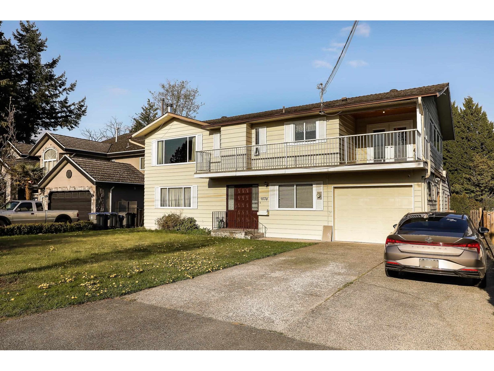 9774 153a Street Property Photo 3